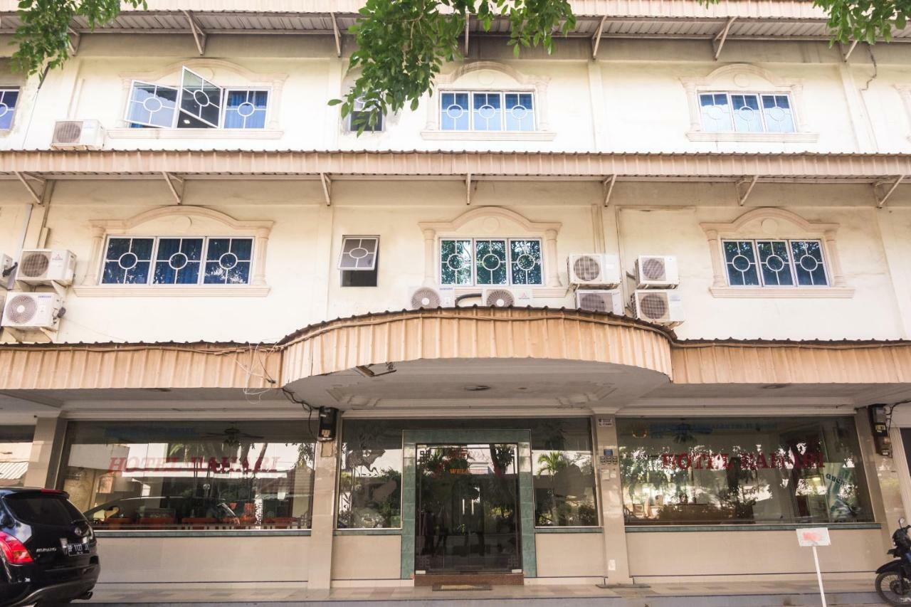 Oyo 1223 Hotel Bahari Batam Exteriör bild